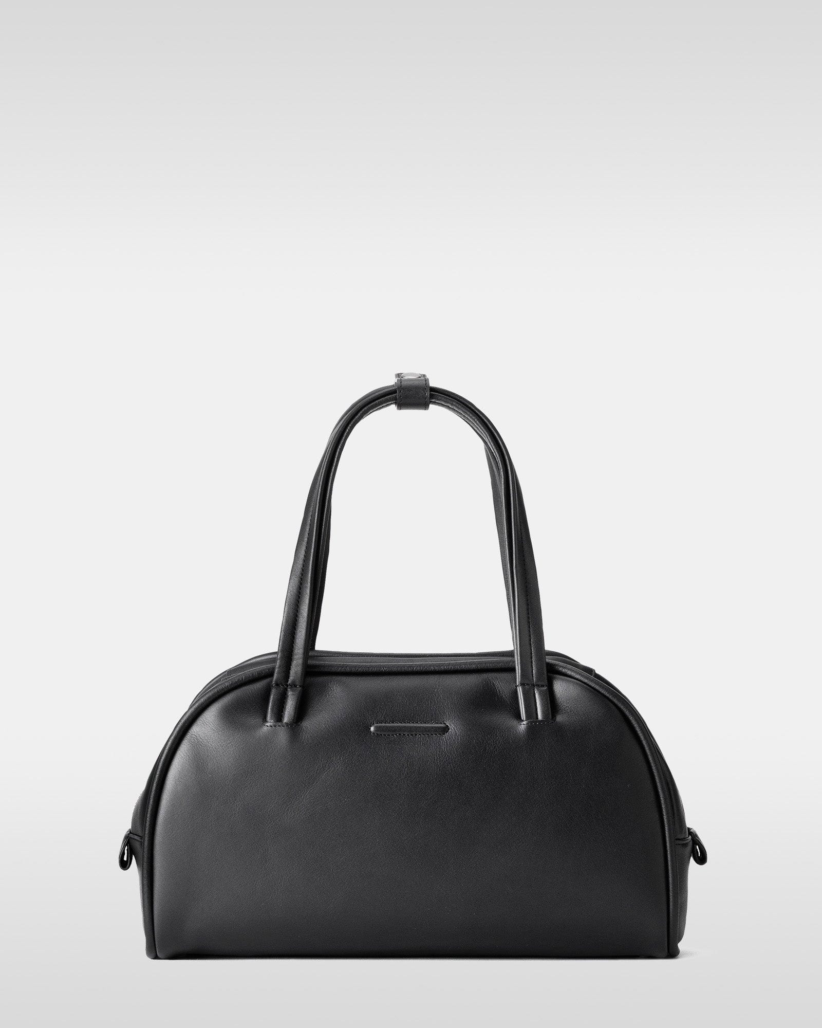 Front view of the black objcts.io Essential Leather Boston Medium bag.