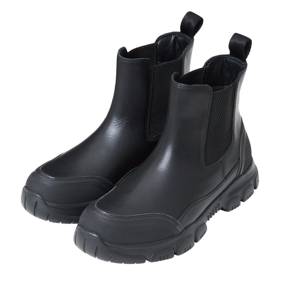 Black TREK CHELSEA LE AT boots, official product view