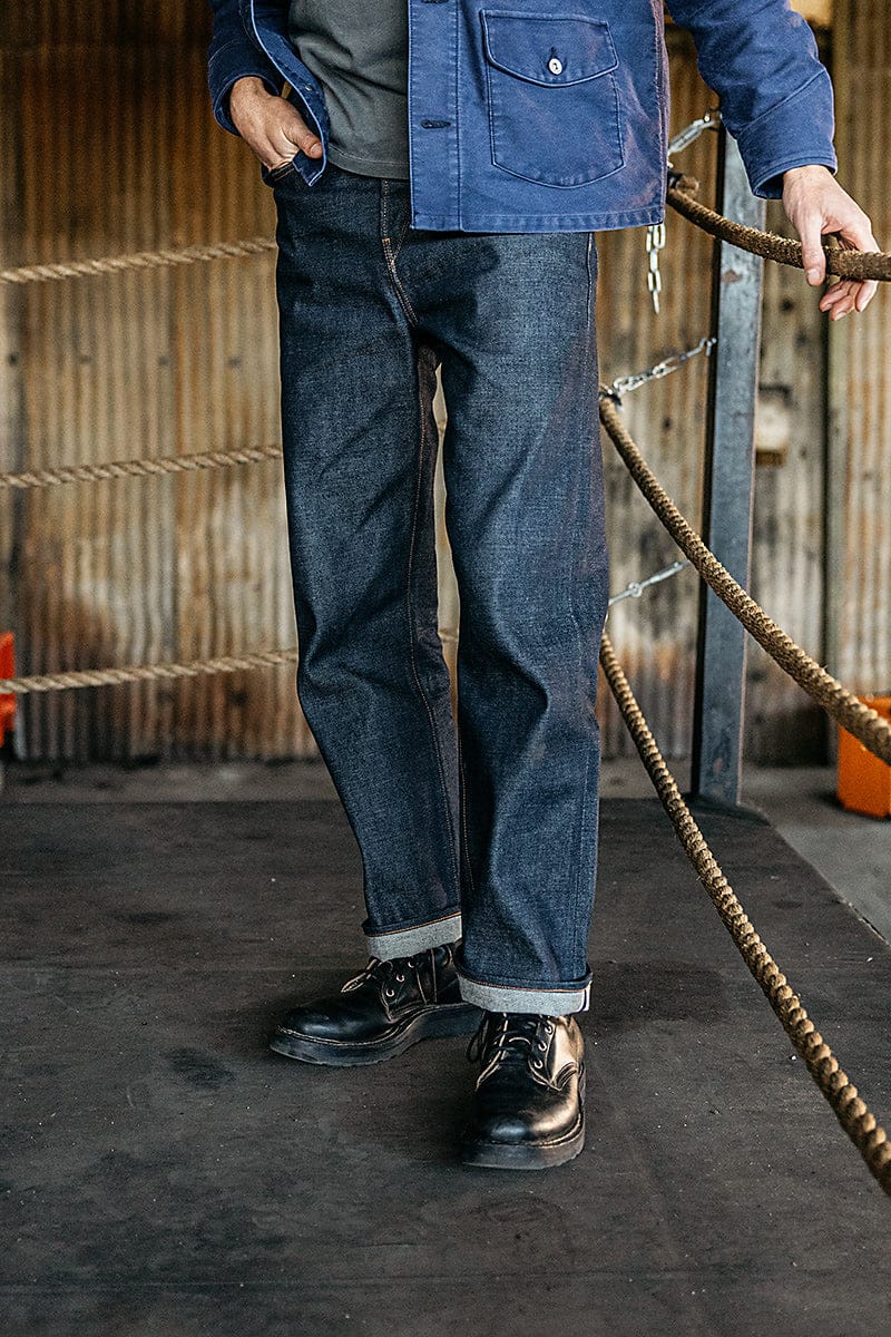 Pail jeans front fit in official campaign